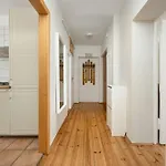 Lejlighed Family With Balcony In By Renters *
