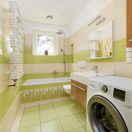 Apartamento Family With Balcony In By Renters *